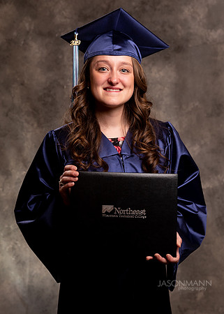 021_AshleyLampereur