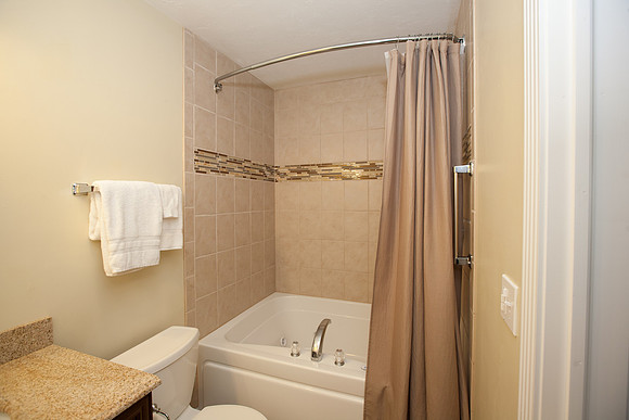 CedarInn_00016