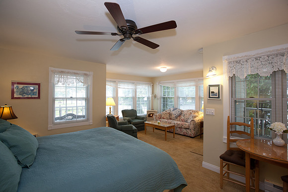 CedarInn_00011