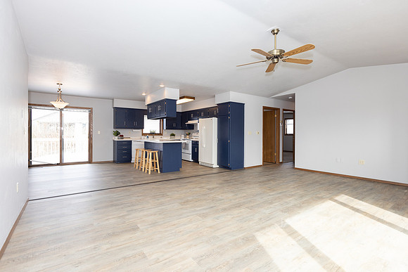 1690Iowa_WEB_0002