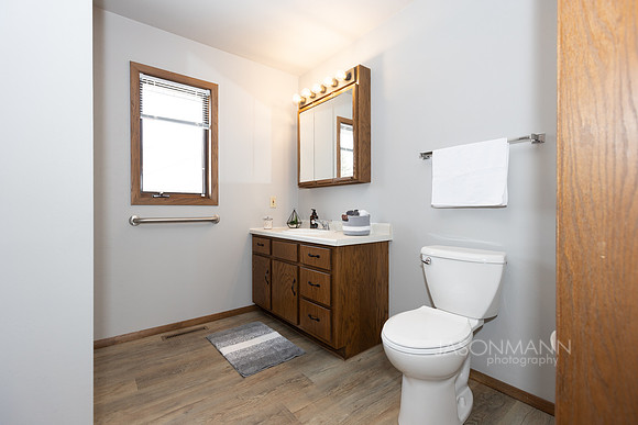 1690Iowa_WEB_0012
