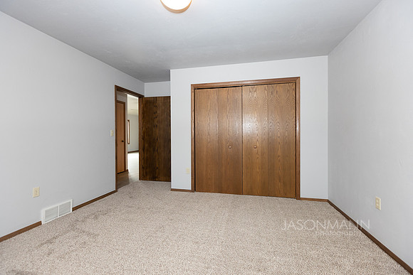 1690Iowa_WEB_0021