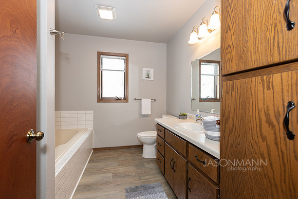 1690Iowa_WEB_0023
