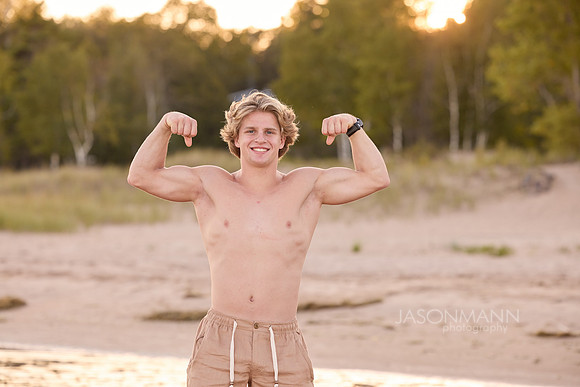 LukeF_098