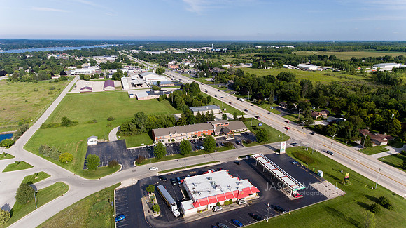 935GreenBayRd_0003