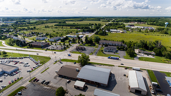 935GreenBayRd_0012