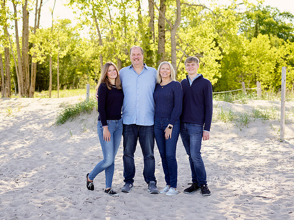 Petersen_023