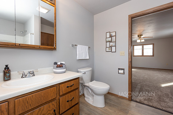 1690Iowa_HR_0015